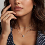 Как сочетать цепочки женские и кольца: модные тренды 2025